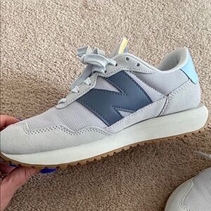 New Balance 237 Gray and Blue Sneakers